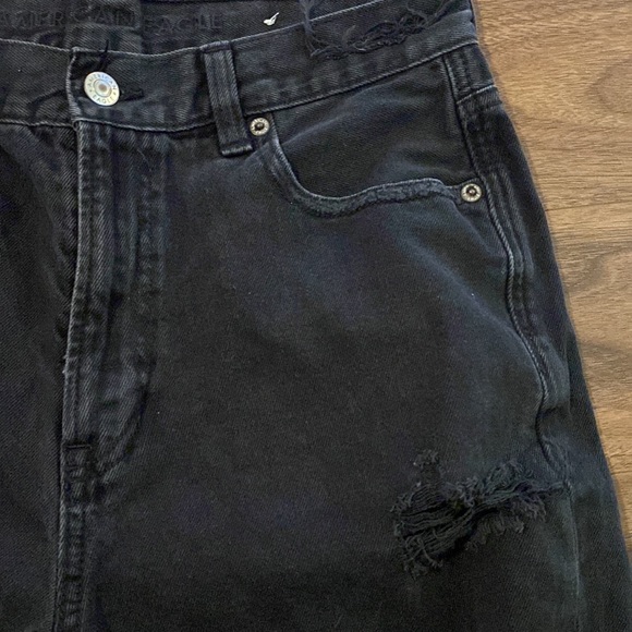 AMERICAN EAGLE RIPPED JEANS - Picture 4 of 6